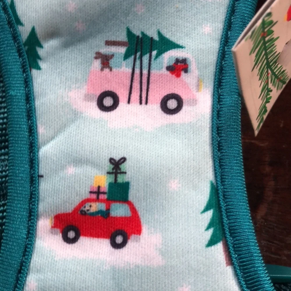 Merry & Bright nwt new harness
